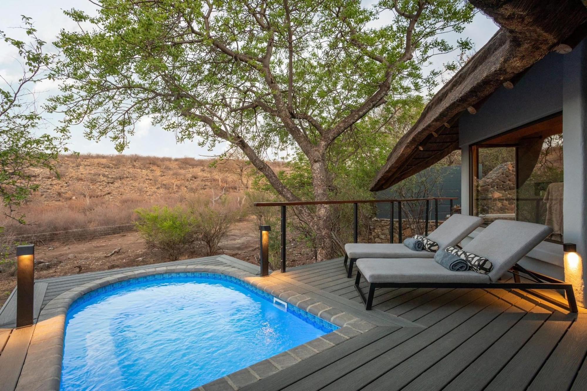 Tuningi Safari Lodge Madikwe Game Reserve Exterior foto