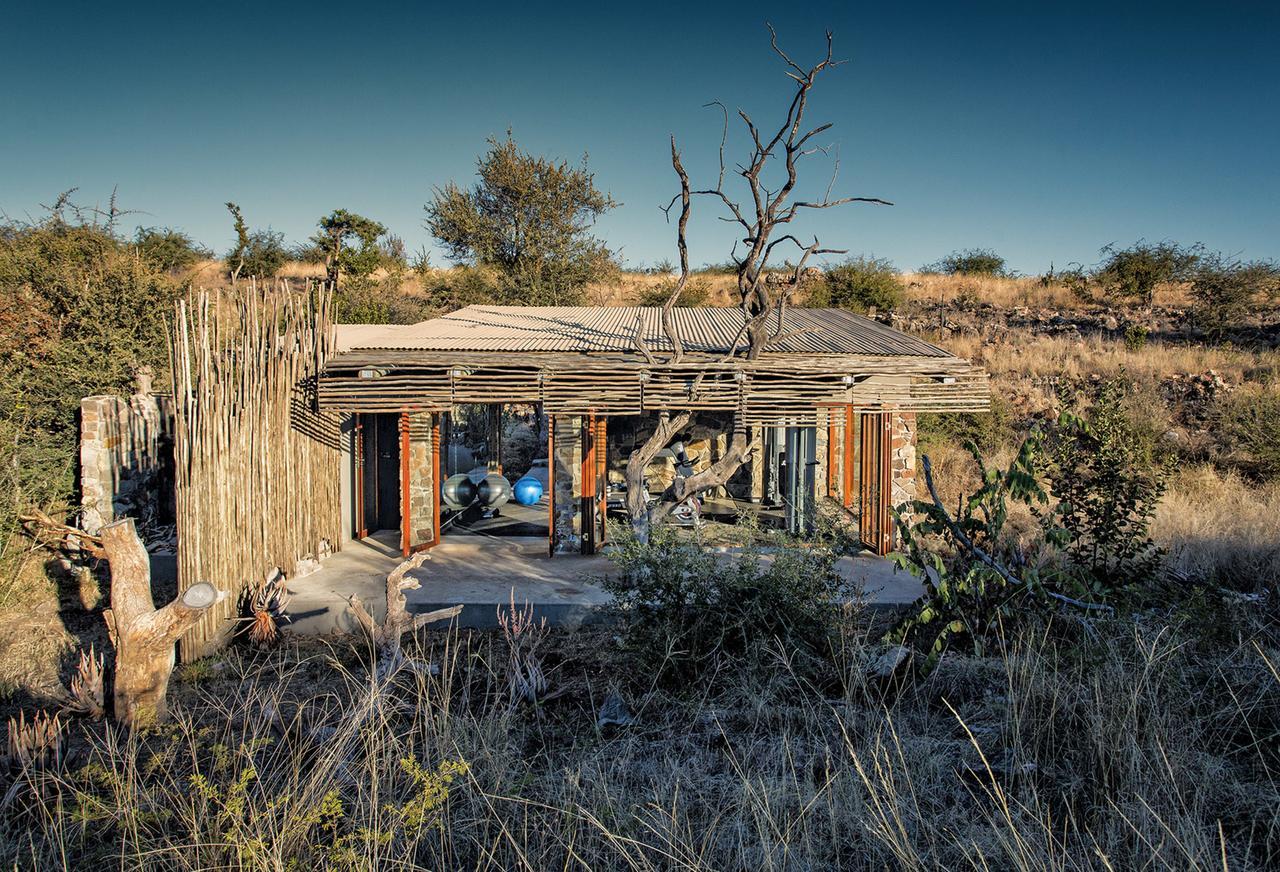 Tuningi Safari Lodge Madikwe Game Reserve Exterior foto