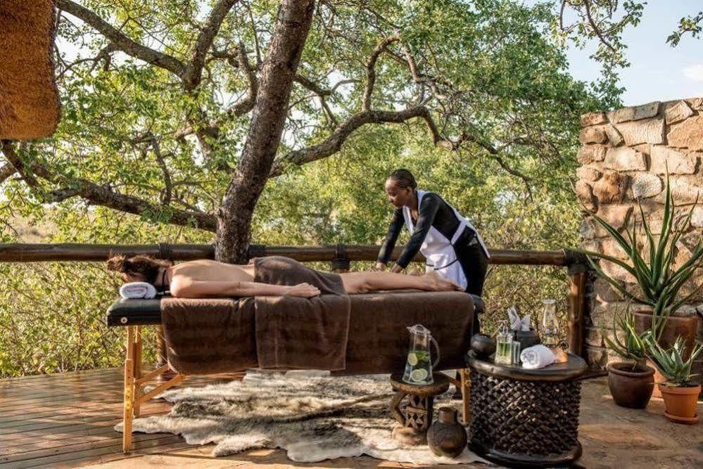 Tuningi Safari Lodge Madikwe Game Reserve Exterior foto
